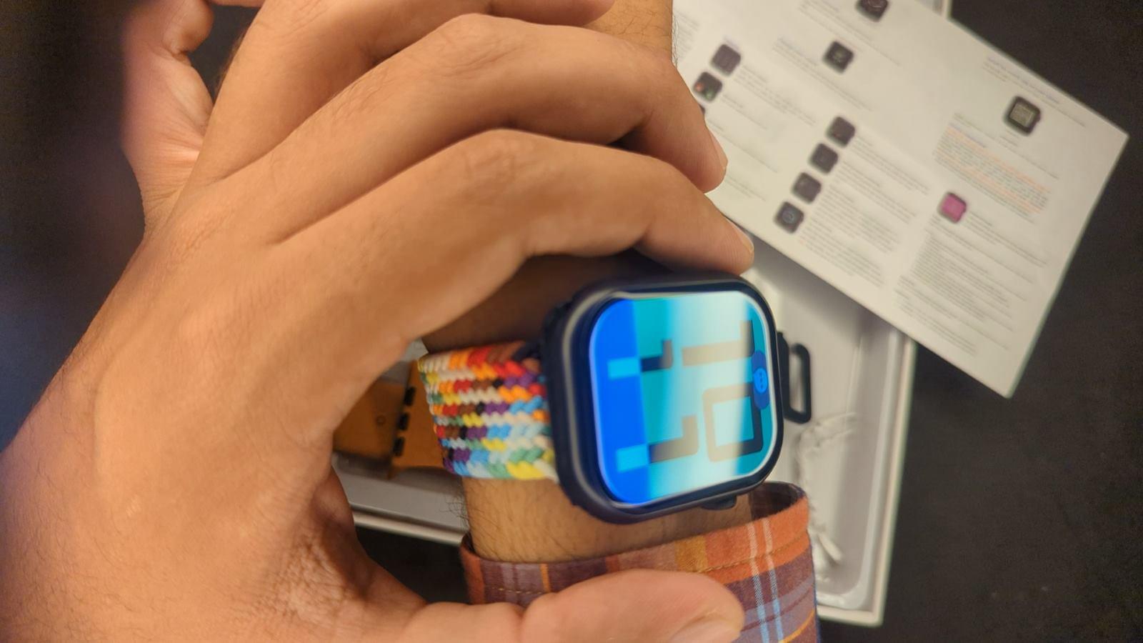 Series 10 AMOLED (budget friendly) watch with 7 straps - Image 4